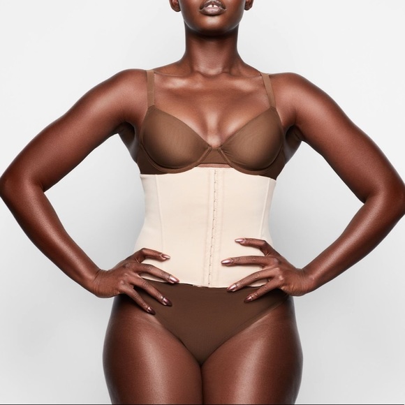 skims corset